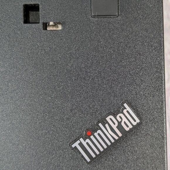 Lenovo 40A1 Thinkpad Pro Docking Station with Keys - Picture 3 of 8